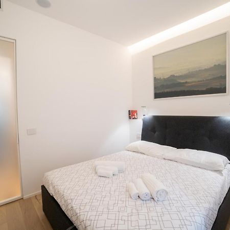 Navigli-Centro-Universita, Amazing New Apartment Мілан Екстер'єр фото