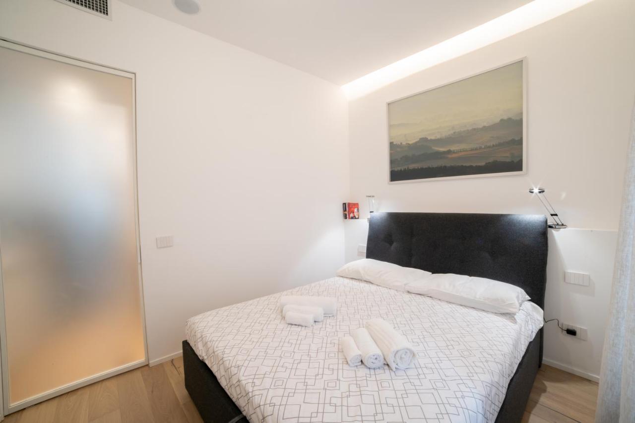 Navigli-Centro-Universita, Amazing New Apartment Мілан Екстер'єр фото