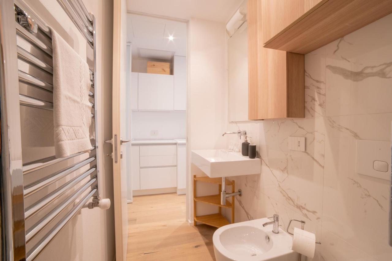 Navigli-Centro-Universita, Amazing New Apartment Мілан Екстер'єр фото